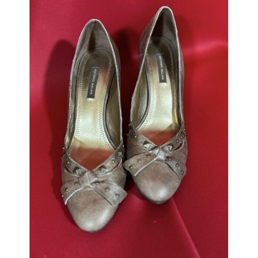VTG Antonio Melani Renatta 8 M Studded heels Bow pumps metal accents leather